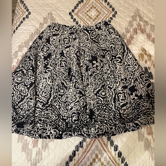 Chico's Skirt Womens black/White Paisley Sequin Silk Cotton Midi Lined Zip. Sz 2 - Picture 3 of 13